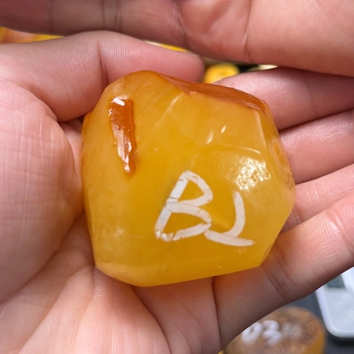 未镶嵌定制蜜蜡蜜蜡定制