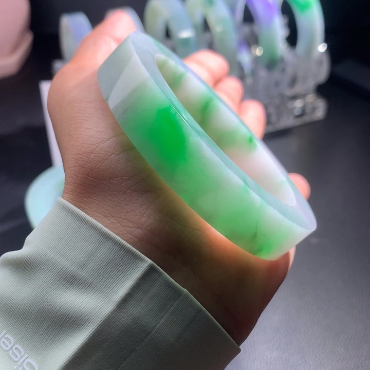 未镶嵌翡翠定制翡翠