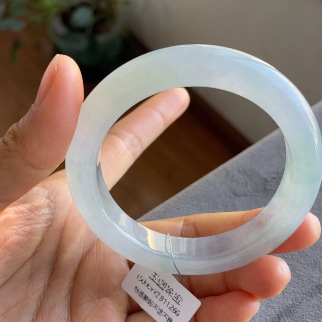 翡翠未镶嵌手镯冰春彩