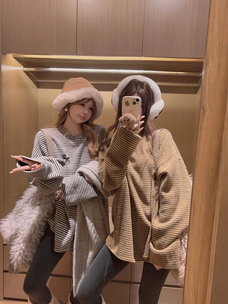 慵懒风腊肠狗撞色条纹T恤女冬韩系宽松绒感软糯加厚打底衫上衣ins