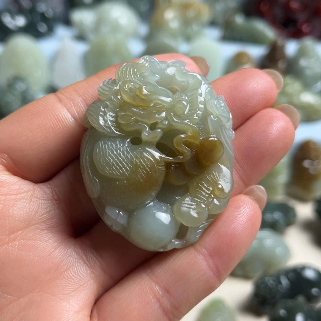 和田玉未镶嵌挂件