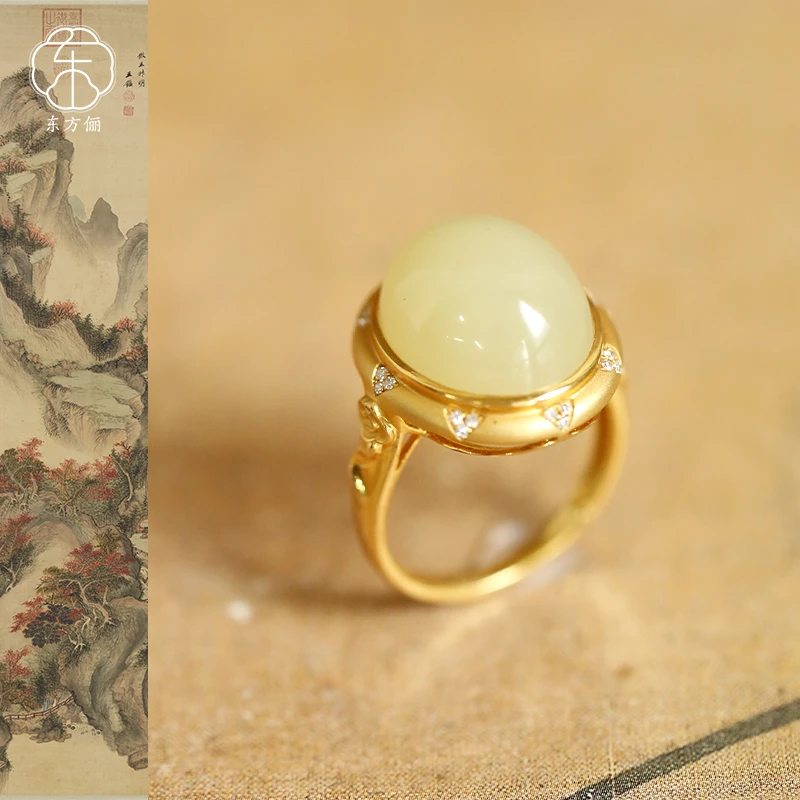 东方俪DOFUNLY【暖金棠】和田玉蛋面设计款18K金戒指HKJZ雅韵