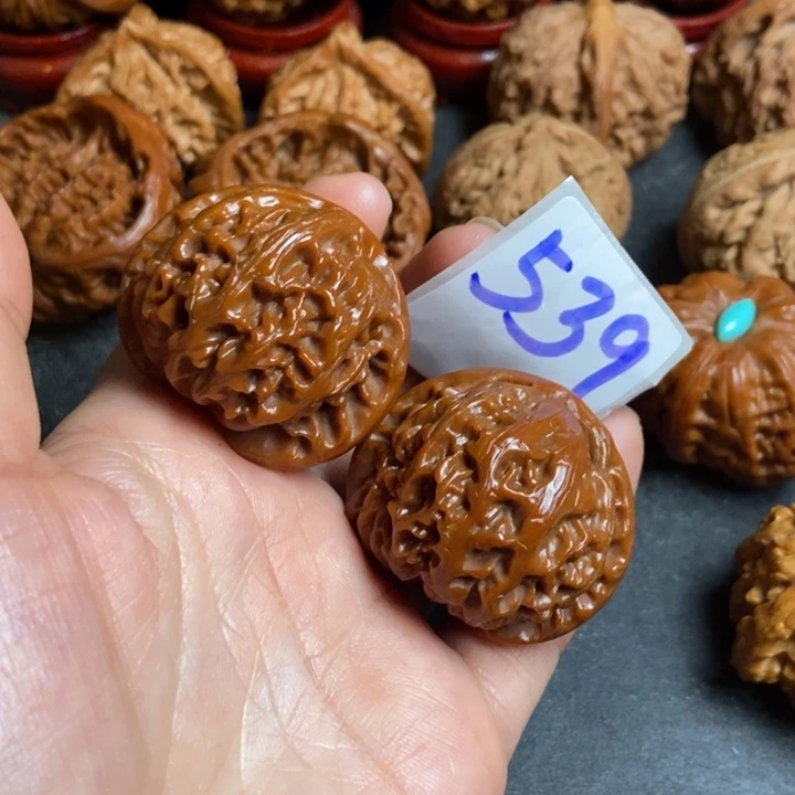 文玩核桃把件宫灯539