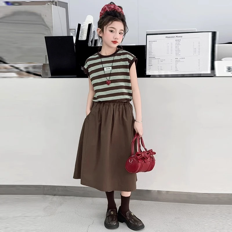 女童夏季休闲套装2025新款女大童洋气时髦无袖上衣半身裙两件套潮