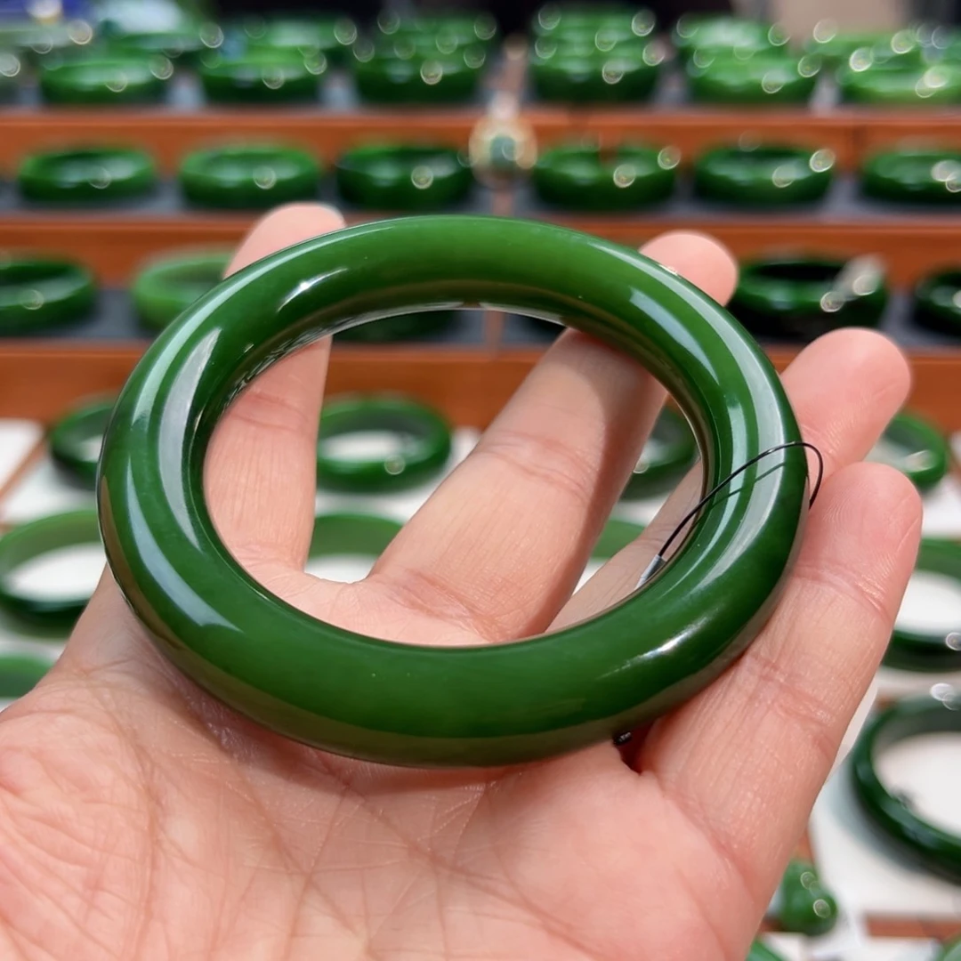 未镶嵌手镯和田玉（碧玉）