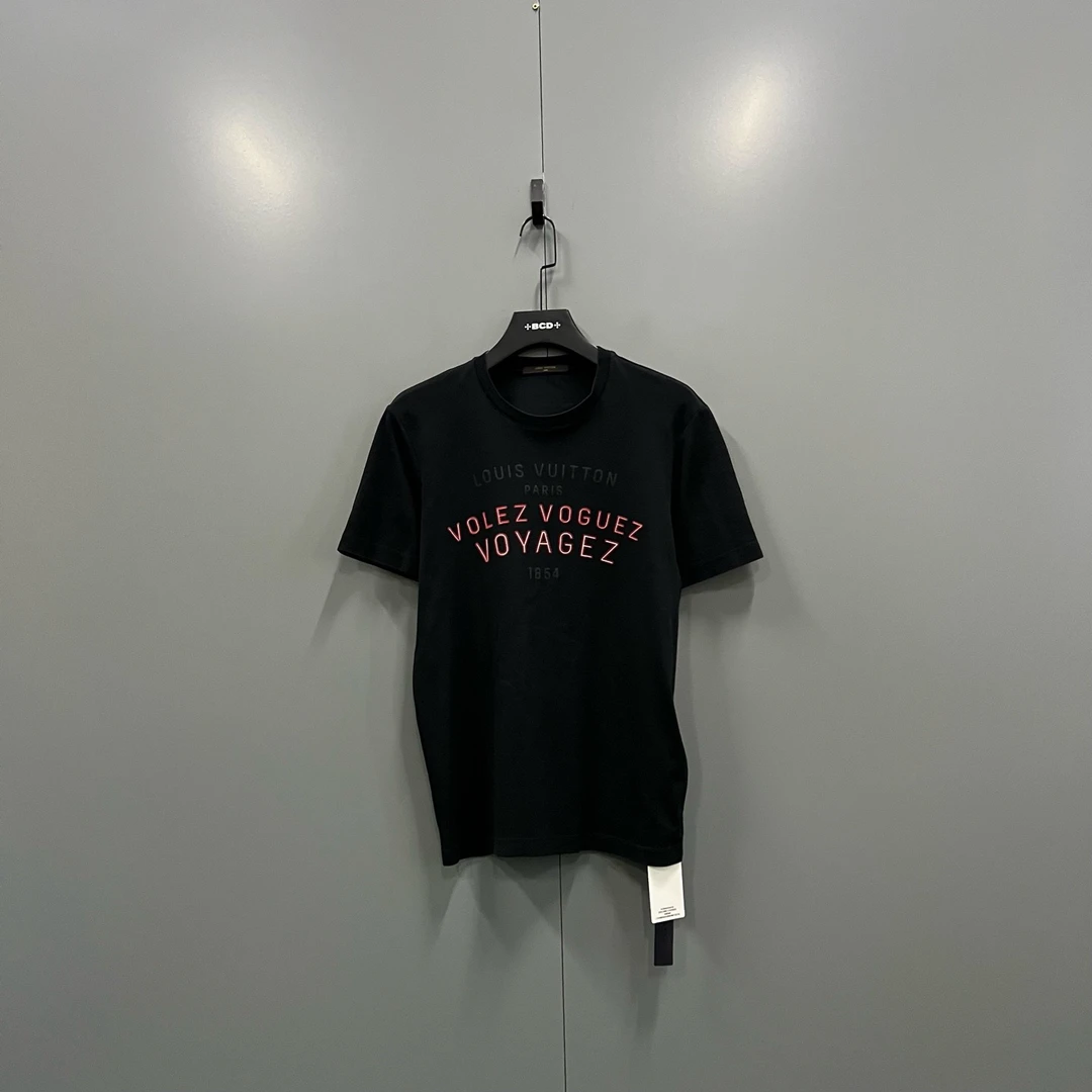 99新 LouisVuitton/路易威登 ab927 207090 lv 字母图案短袖 M码