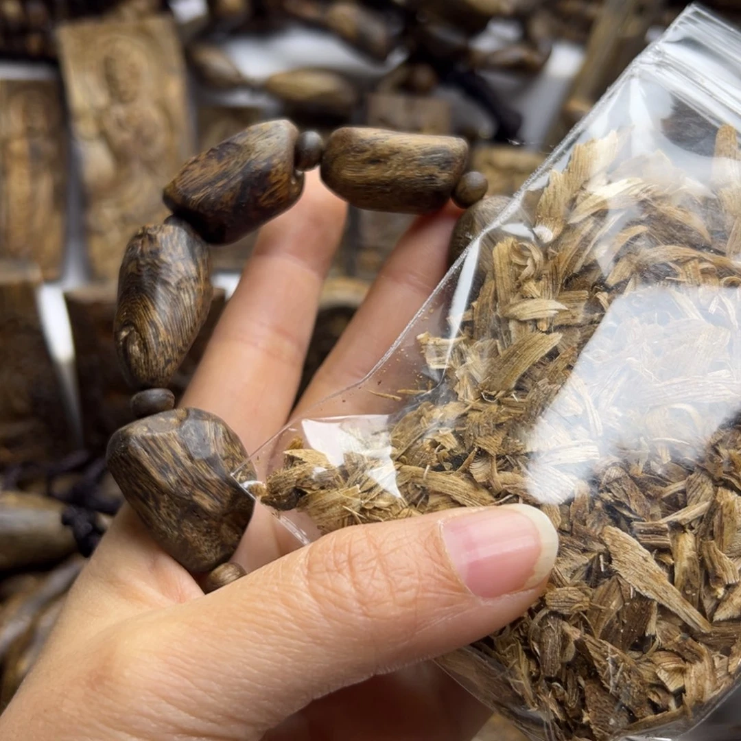 沉香沉香碎屑大*树丁