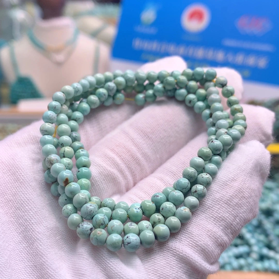 绿松石未镶嵌饰品