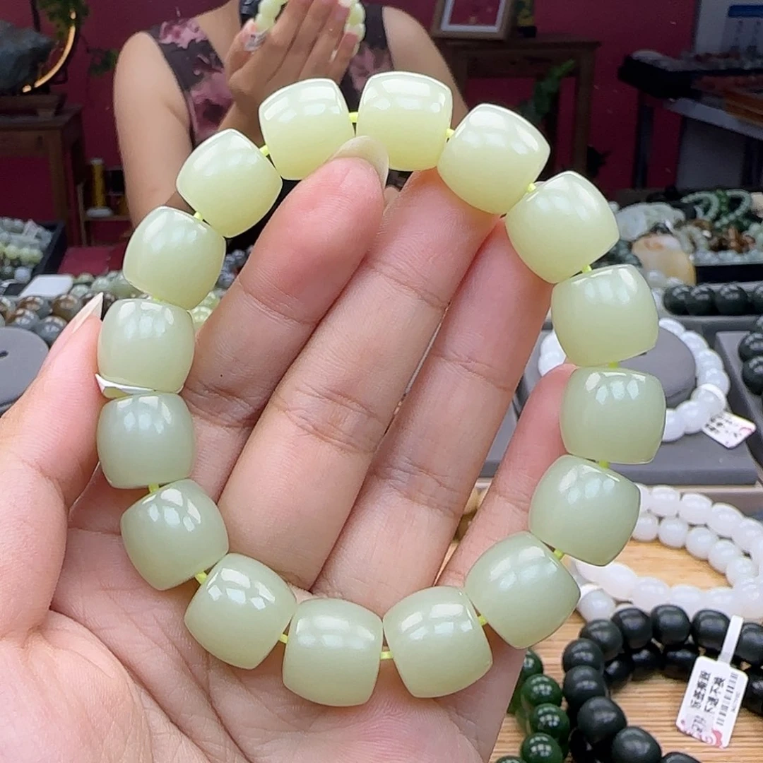 手链未镶嵌和田玉