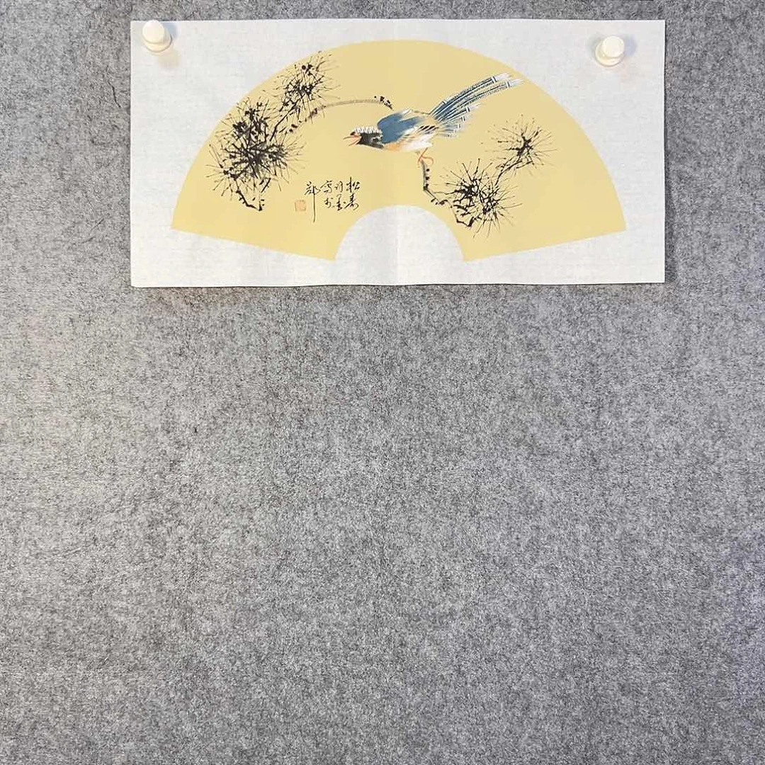 国画513 花鸟在此处飞翔也不太