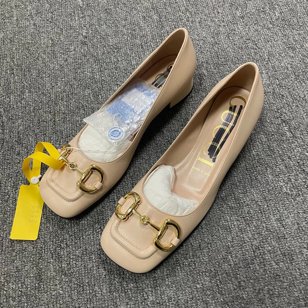 99新 GUCCI/古驰 (有盒)Horsebit 轻便休闲单鞋 38码/5727