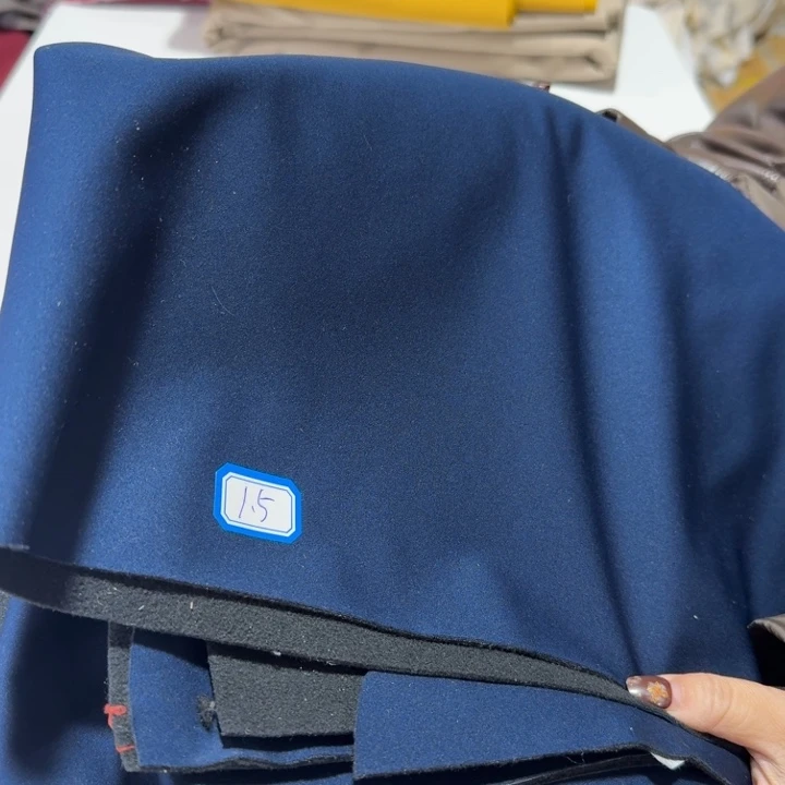 无纺布1.5米冲锋衣面料