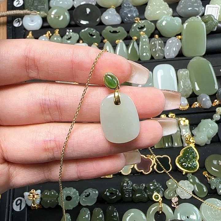 和田玉银S925镶嵌颈饰送链子送绳