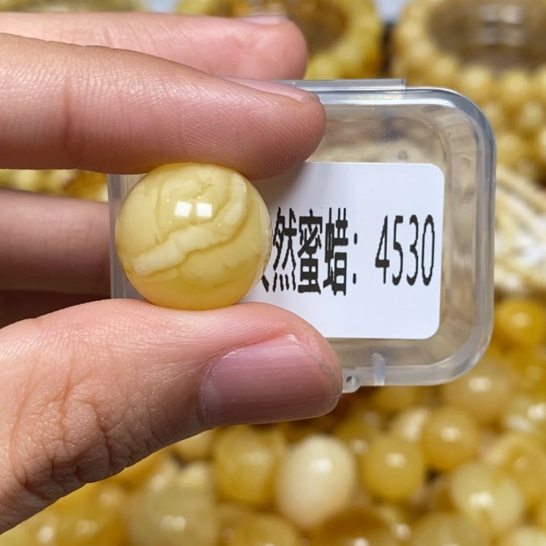 琥珀未镶嵌珠宝奇石4530