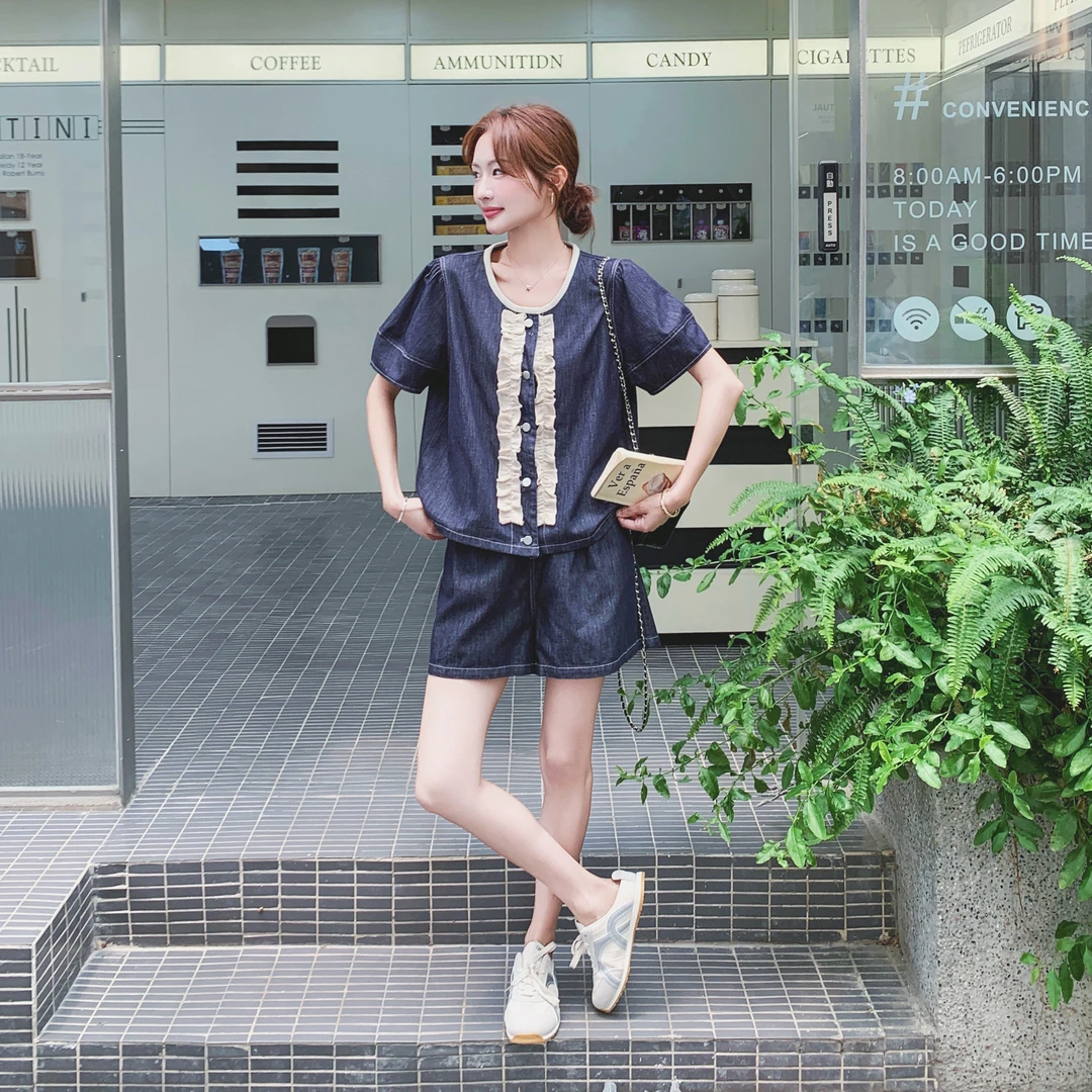 复古港风牛仔套装裤女2025夏季新款木耳边拼接上衣阔腿短裤两件套