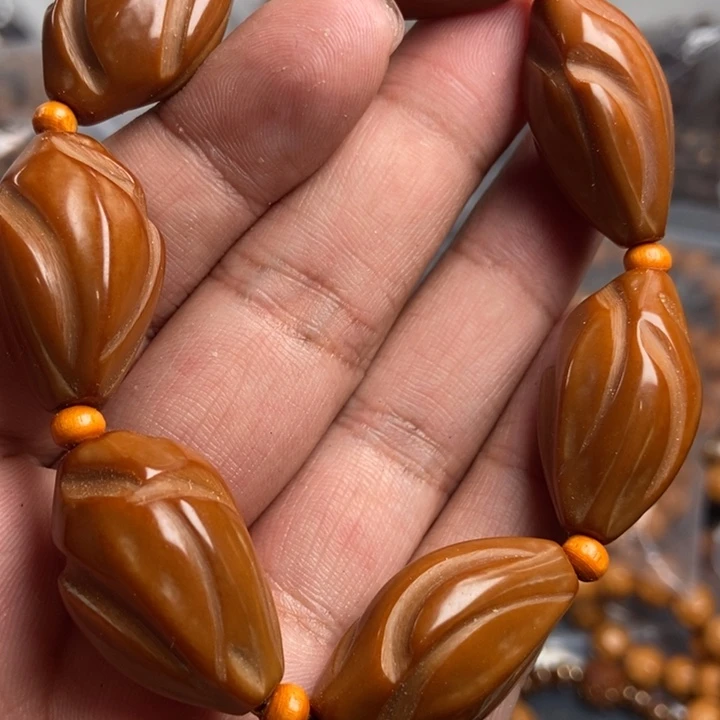 橄榄核吊坠今天的