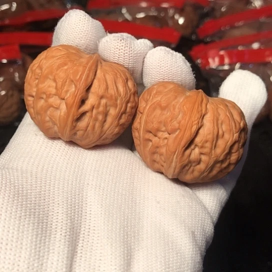 文玩核桃把件平谷元宝42