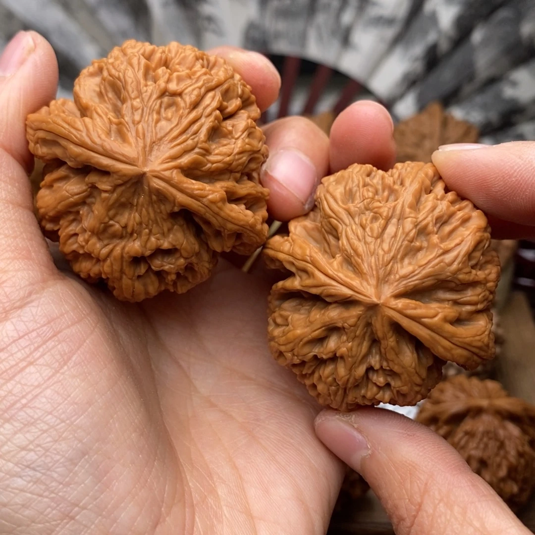 把件文玩核桃411号47粗筋