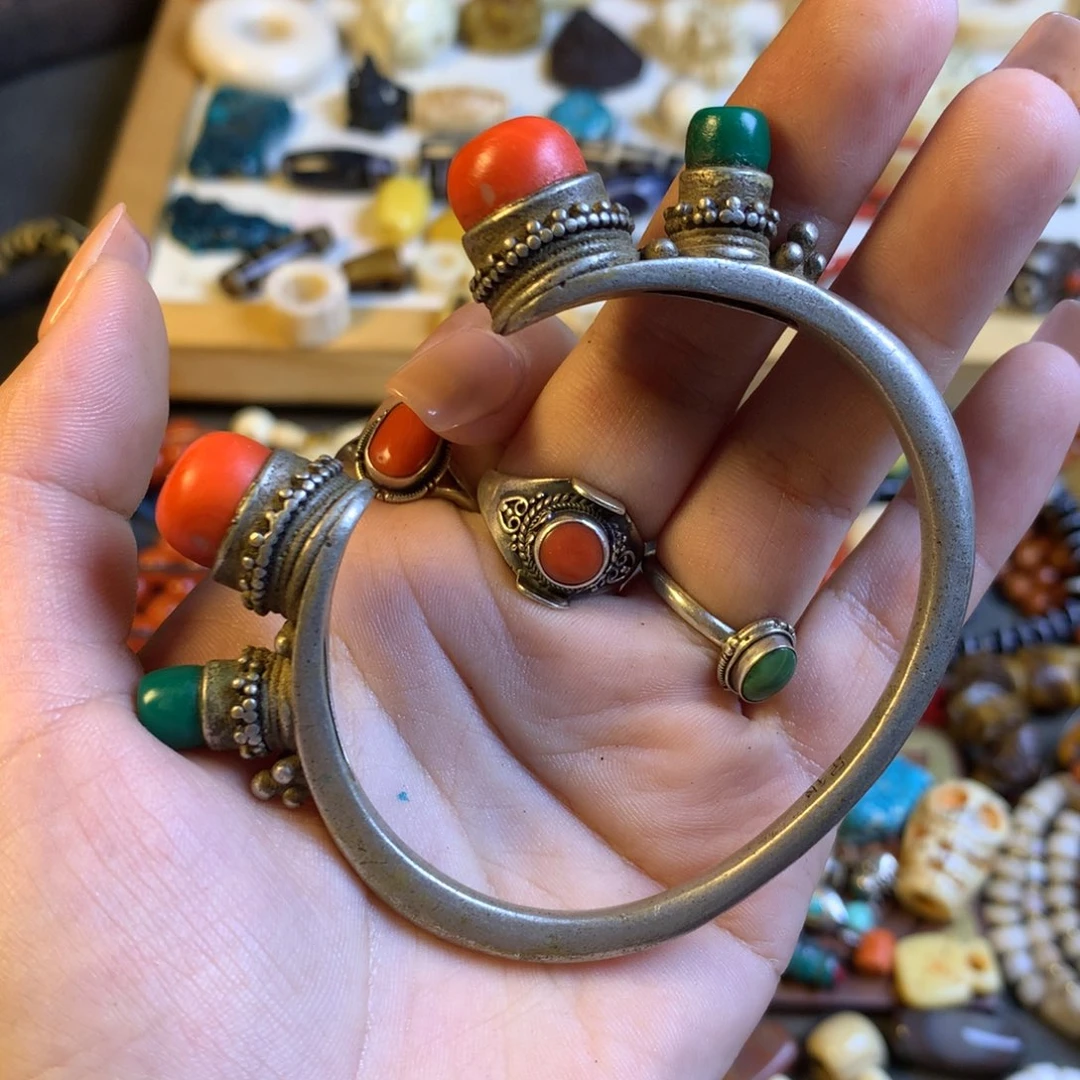 …………………………………………