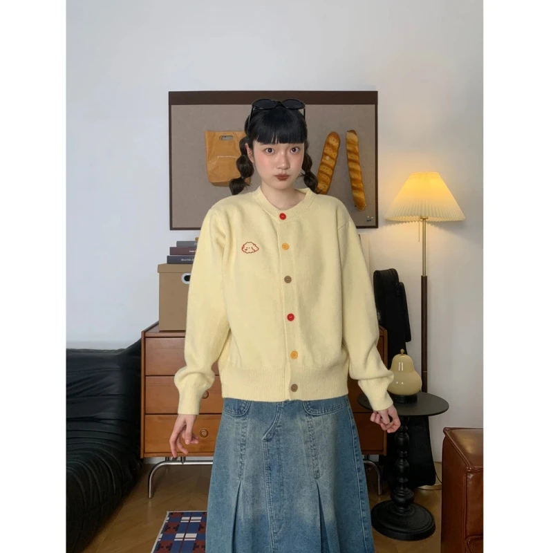 韩系小狗刺绣圆领针织开衫女2025新款秋季慵懒风宽松显瘦毛衣外套