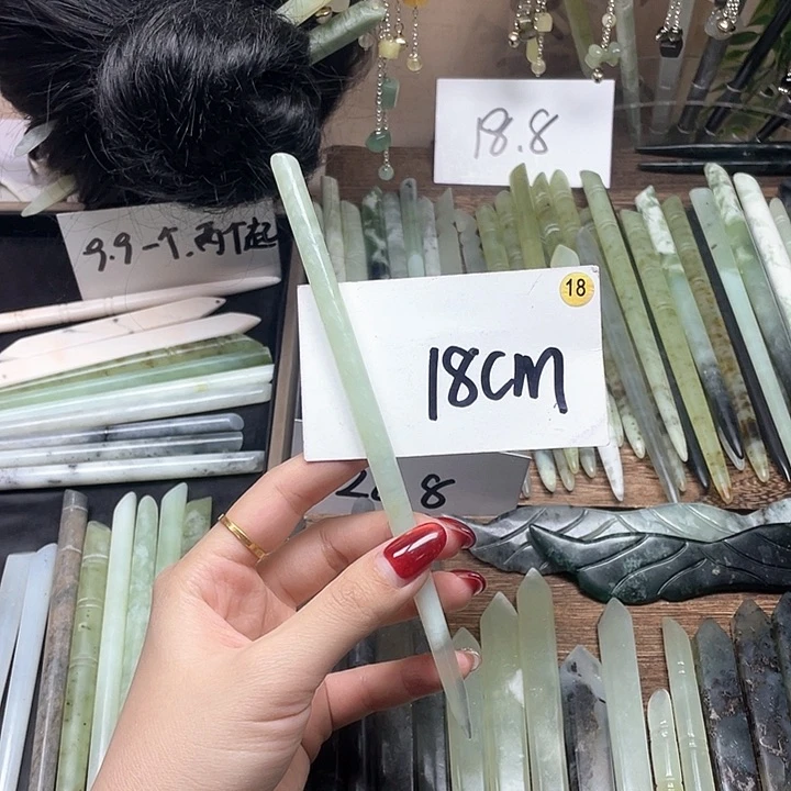 蛇纹石玉发饰合金