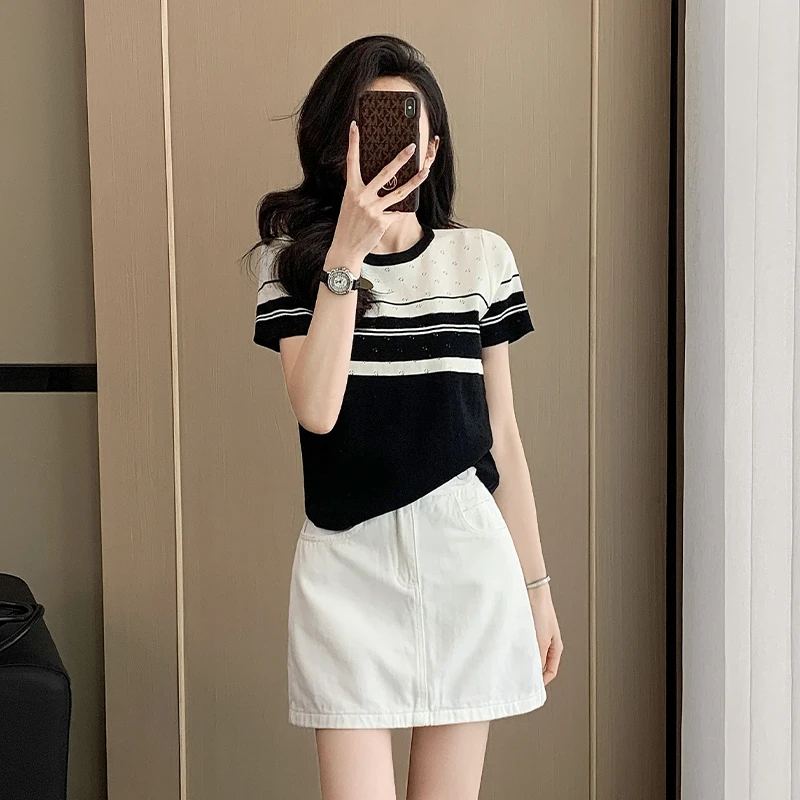 圆领条纹针织短袖t恤女夏装2025年夏牛仔短裙修身显瘦减龄两件套