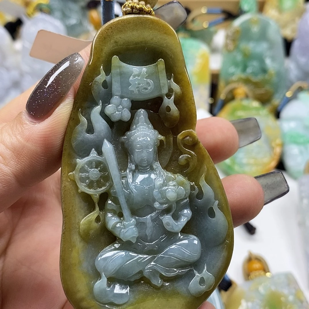 翡翠未镶嵌颈饰天然a货翡翠