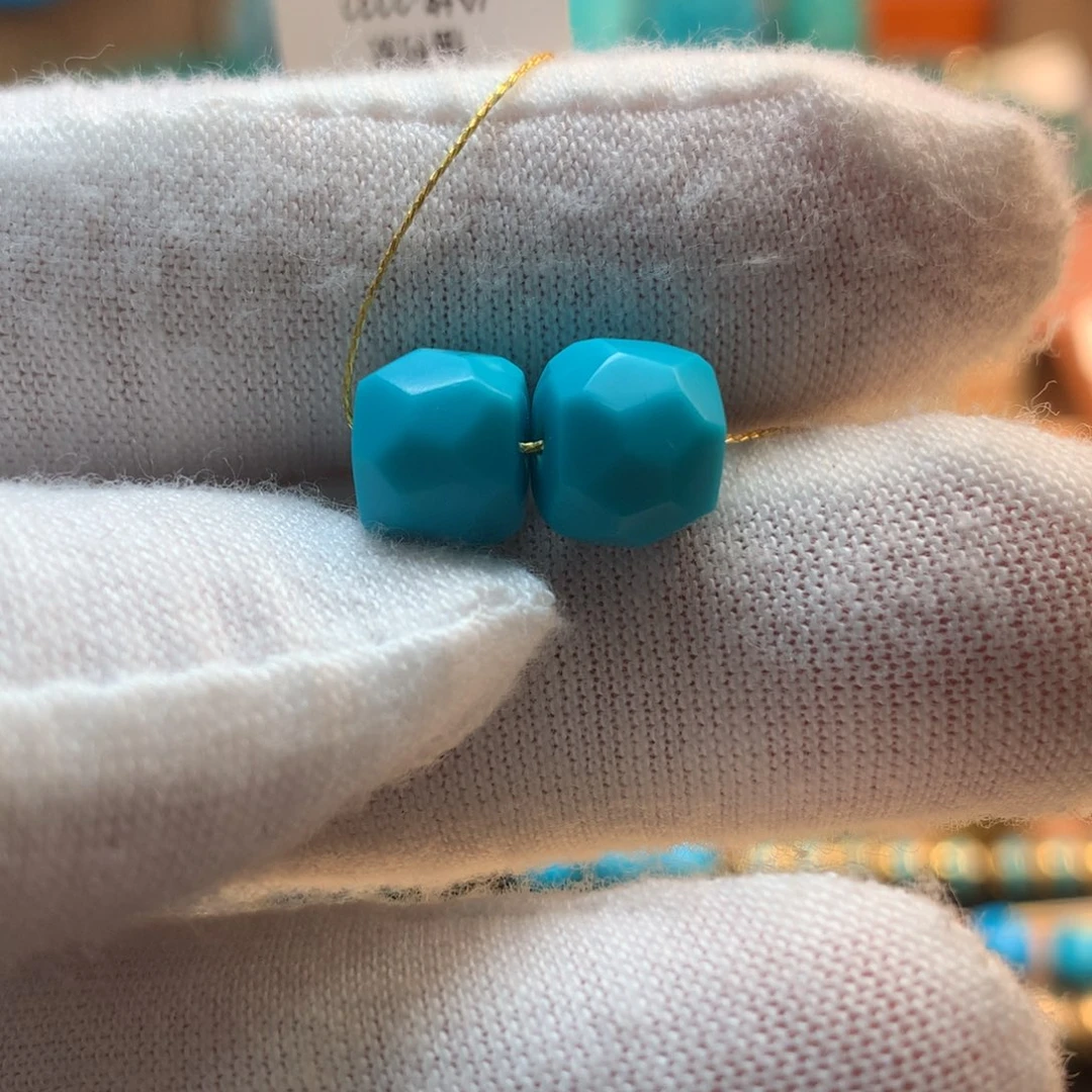 绿松石未镶嵌挂件8.6m