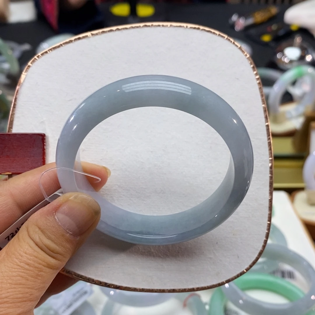 【闪购商品】未镶嵌手镯翡翠00000000023