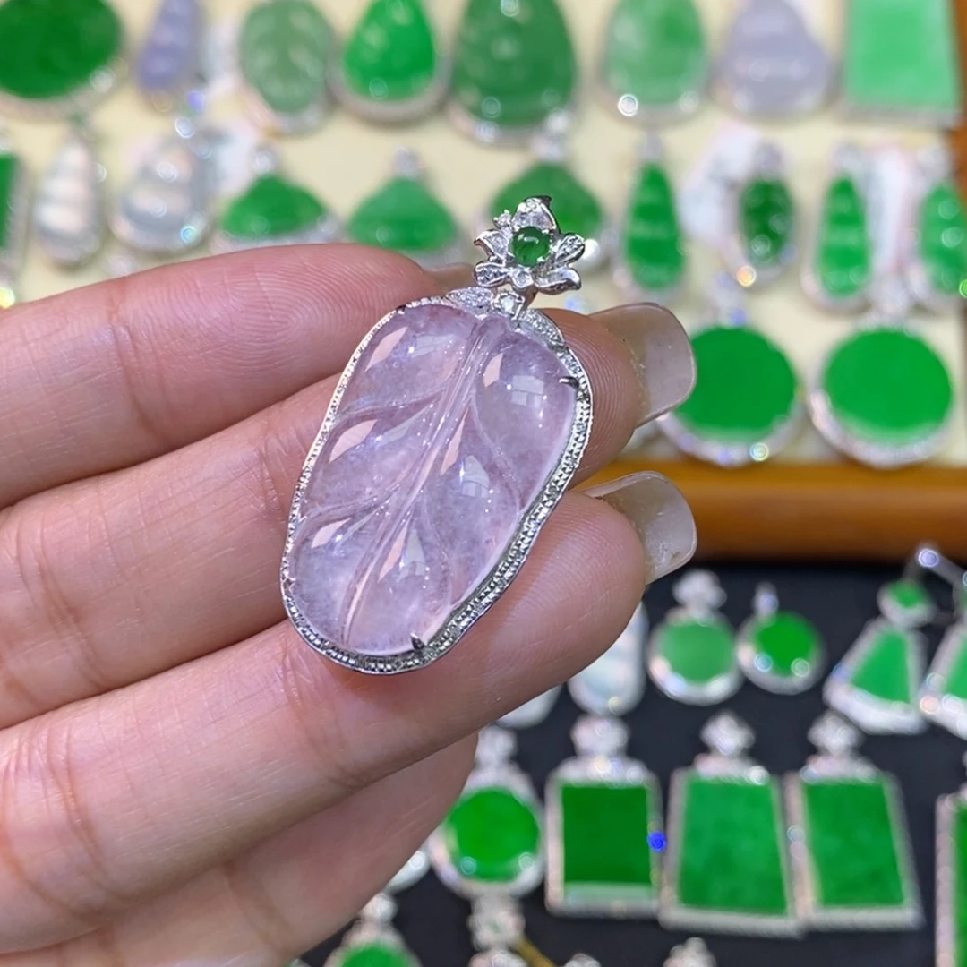 翡翠吊坠(不含链)18K金镶嵌吊坠