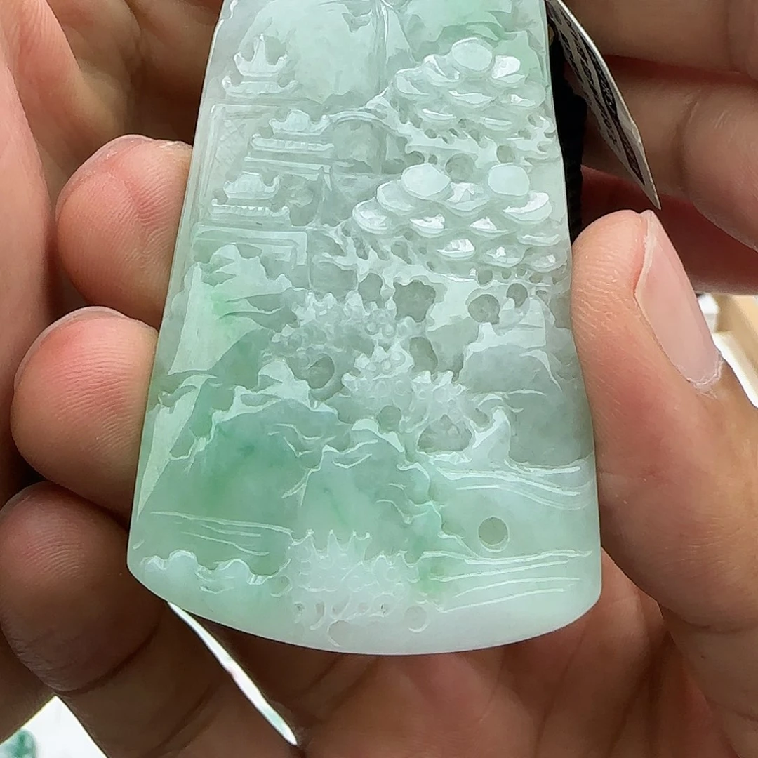 翡翠未镶嵌颈饰翡翠