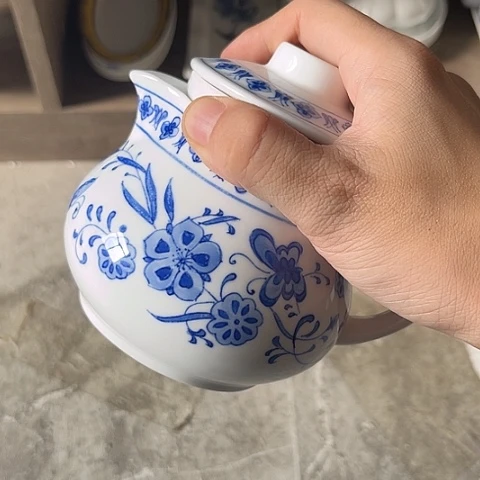 陶瓷手绘随手泡一个