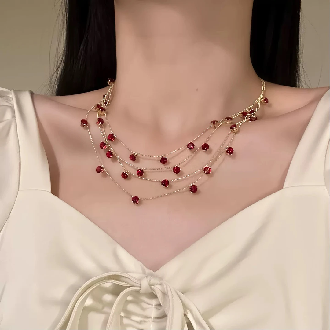 非金属树脂项链 【夜宴私藏】复古红色叠戴项链高级感锁骨链颈链