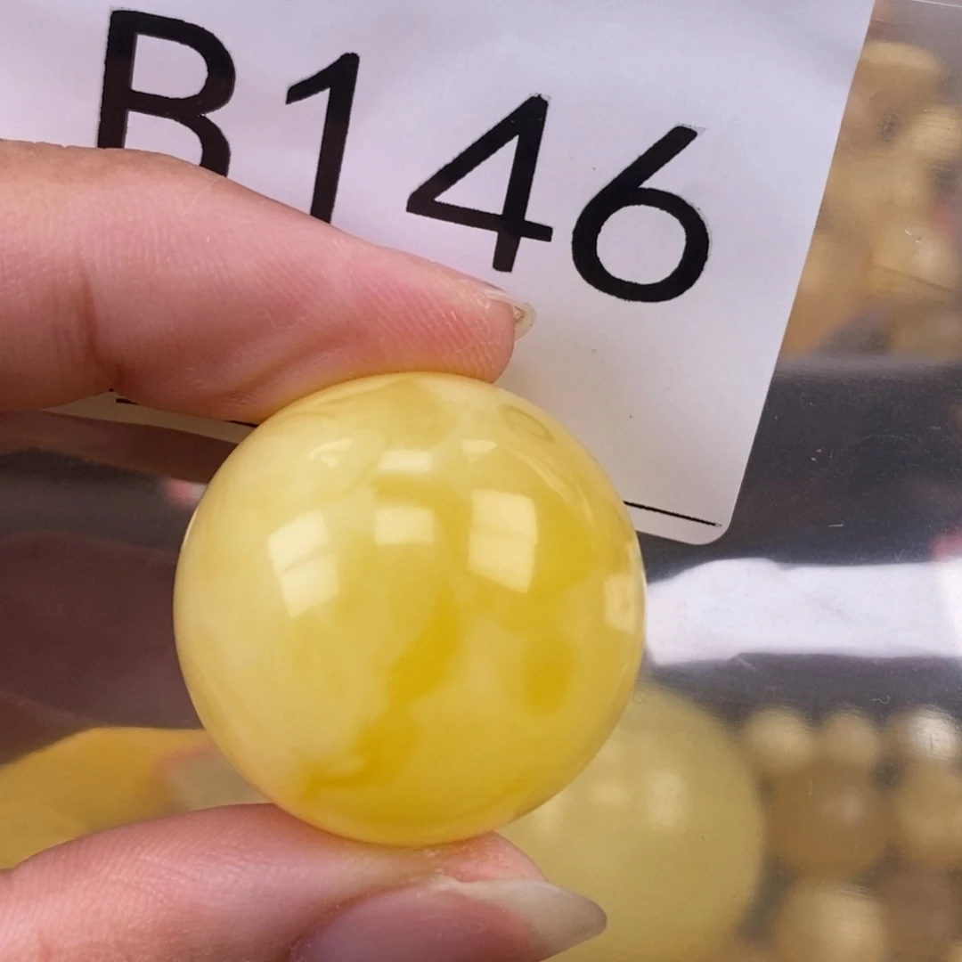 琥珀未镶嵌珠宝奇石25.6