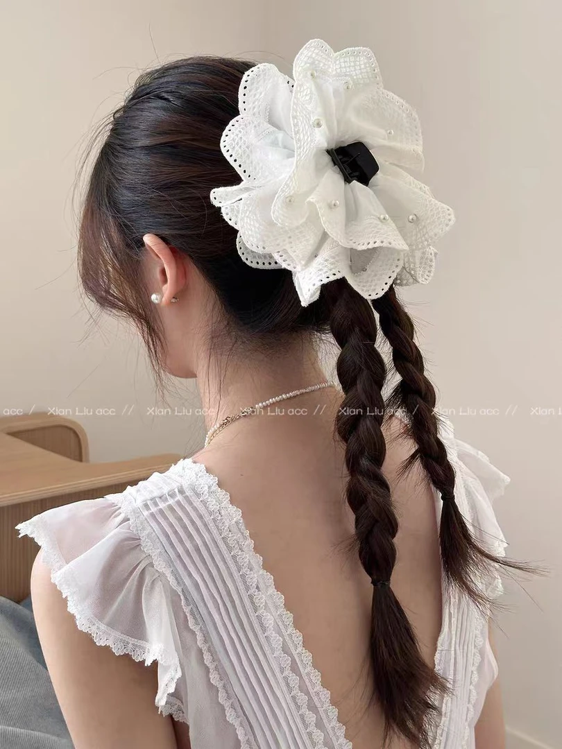 法式白色花朵蕾丝马尾抓夹女高级感温柔百搭后脑勺夹子头饰