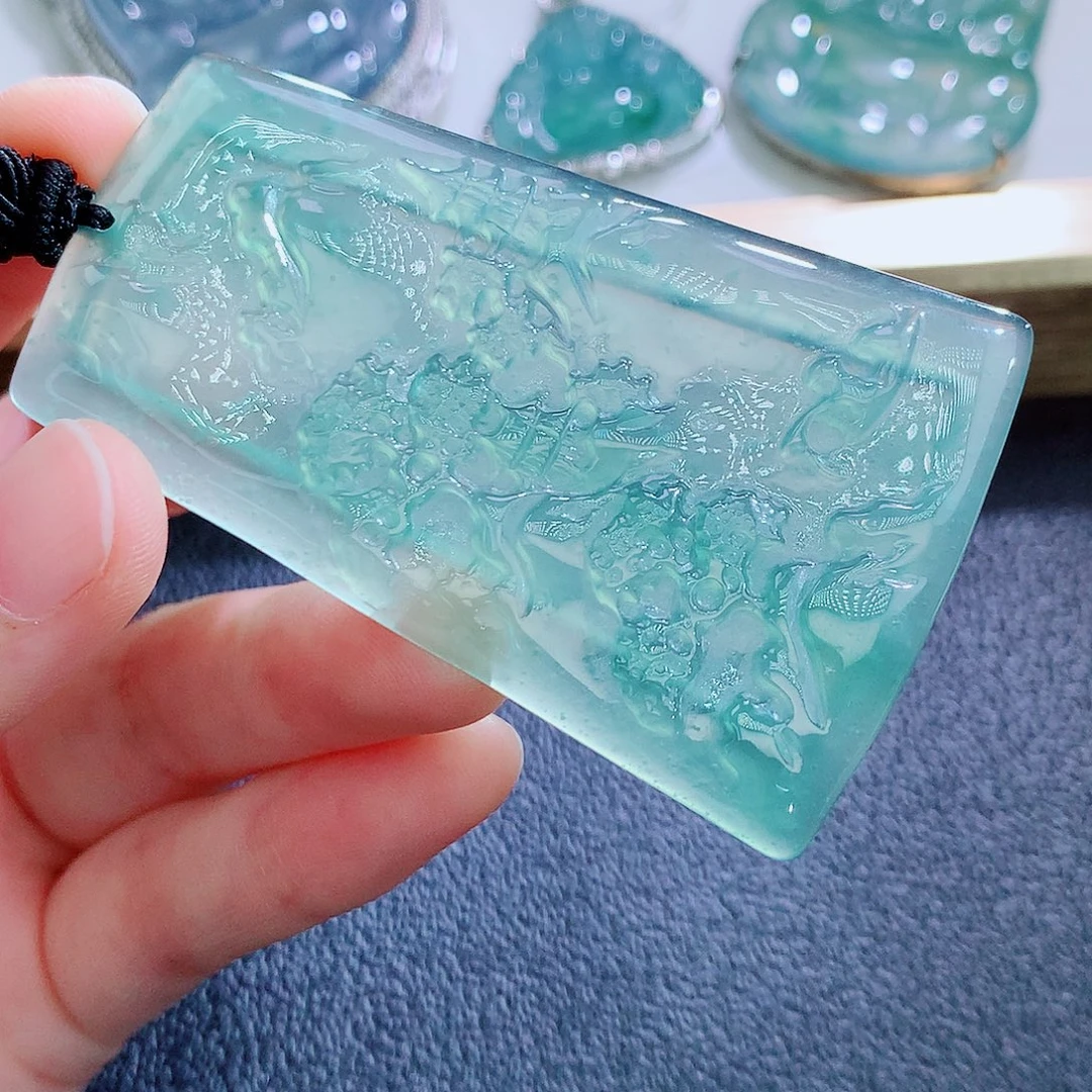 颈饰未镶嵌翡翠翡翠