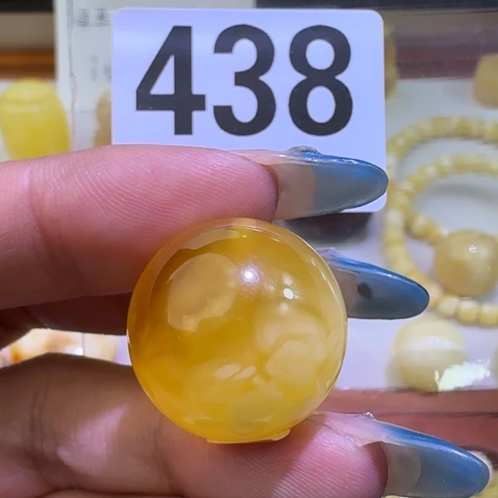 琥珀未镶嵌裸石21mm微微瑕