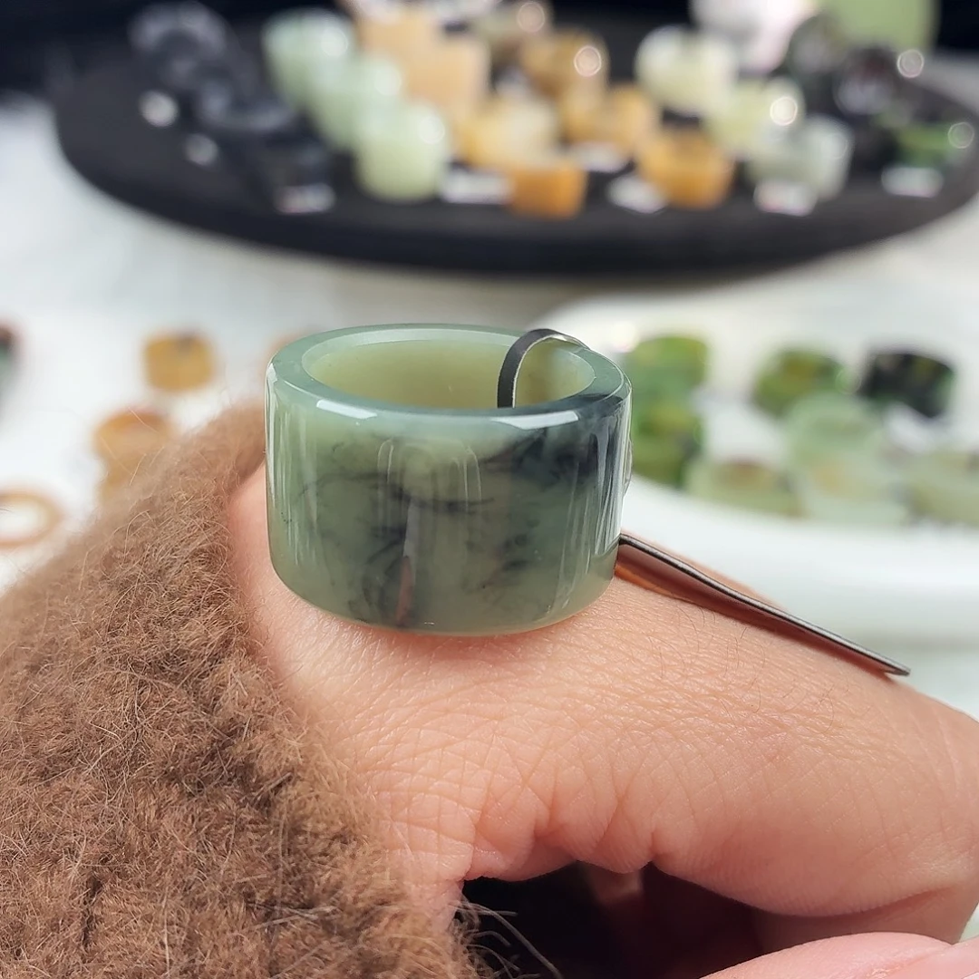 和田玉未镶嵌戒指b71意境青花直切18.5