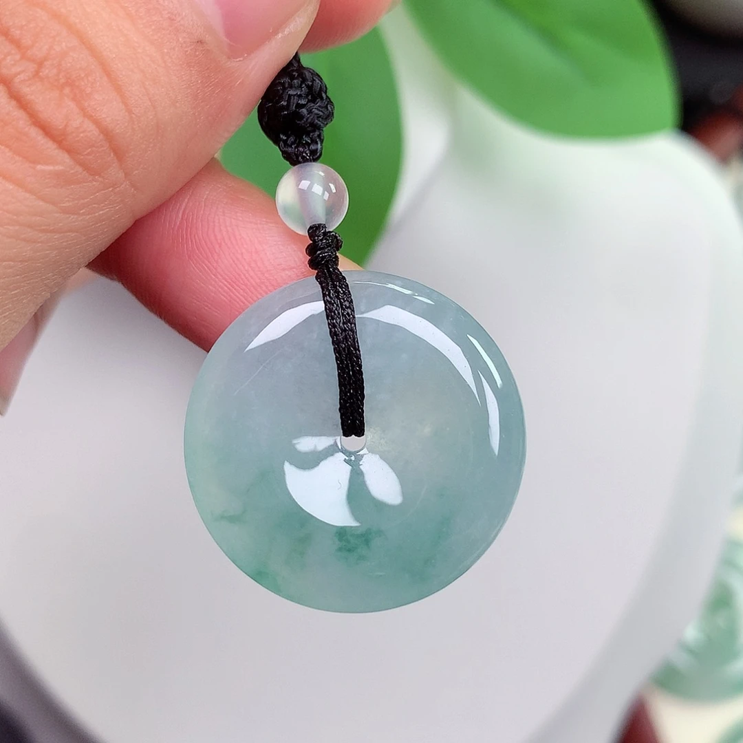 颈饰未镶嵌翡翠平安扣 24.7x5.2mm