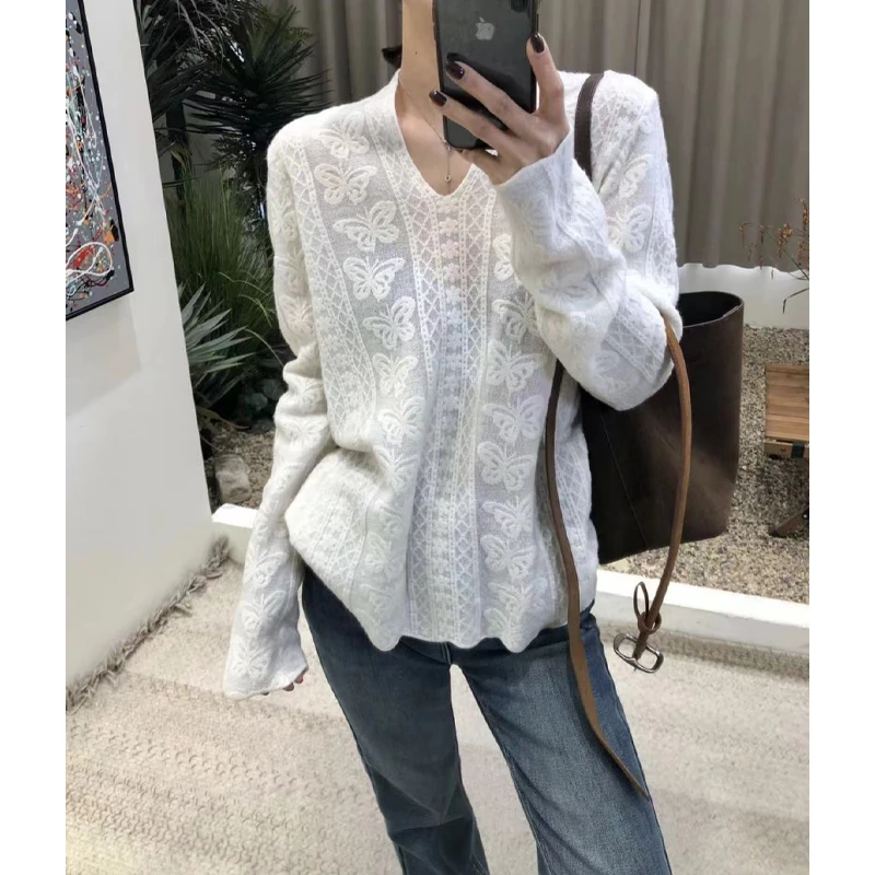 韩系气质V领蝴蝶蕾丝T恤衫女2025春季新款时尚宽松显瘦百搭打底衫