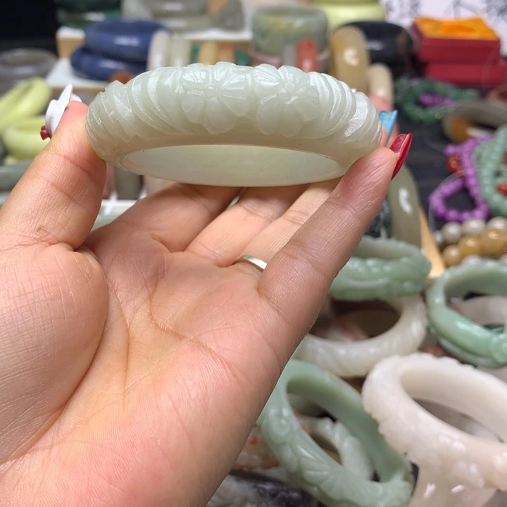 石英质玉手镯未镶嵌用****4