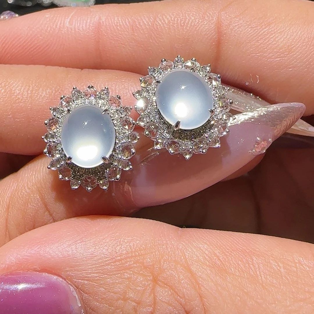 【闪购商品】18K金镶嵌翡翠耳饰天然