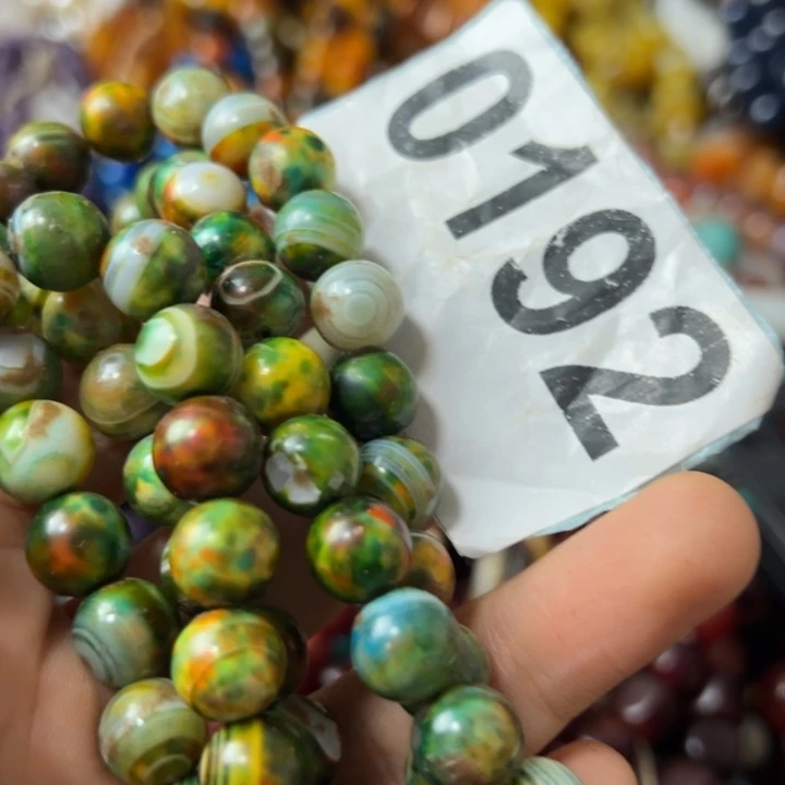 知***恩玛瑙/玉髓手链未镶嵌