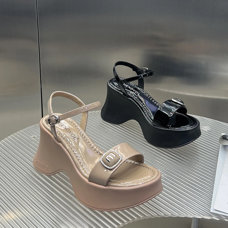 坡跟凉鞋女2025欧洲站夏季新款真皮小个子露趾厚底时尚女SJ229-3