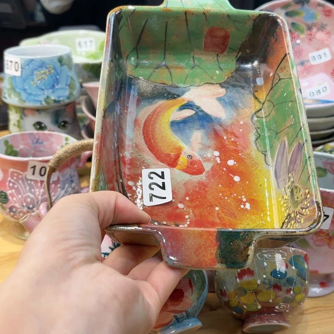 瓷片兔兔盖茨。兔兔好