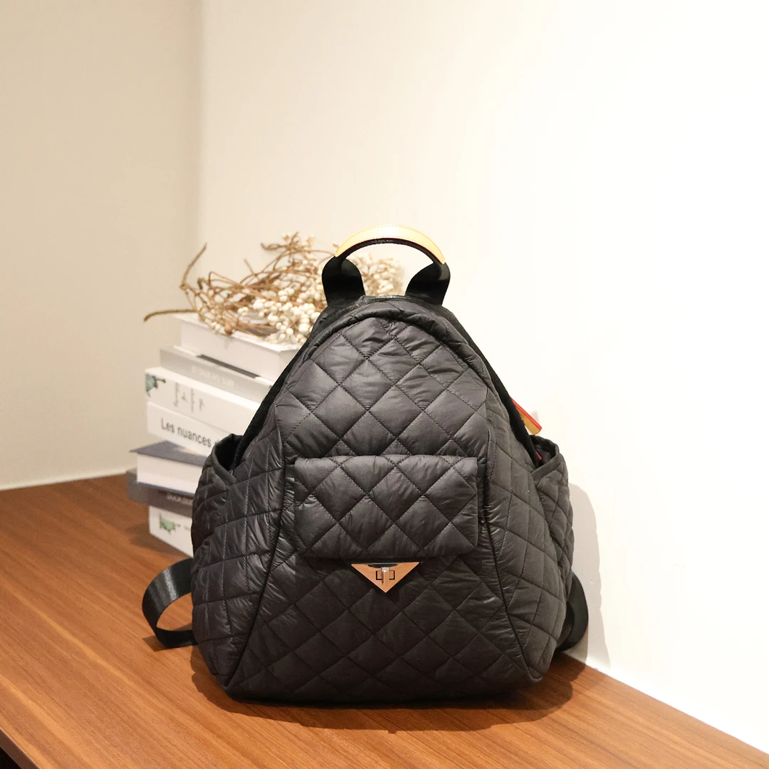 MILIAN/米丽安2026新款防水菱格大容量双肩背包百搭男女款旅行包