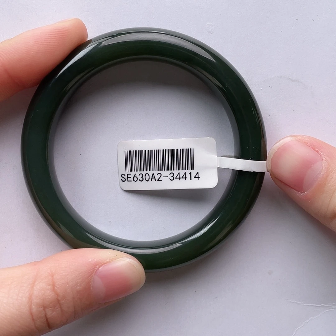 和田玉未镶嵌手镯54