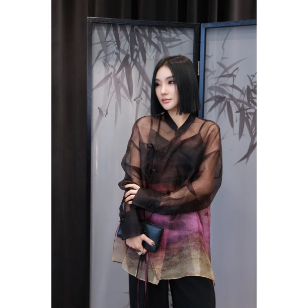 【妙妙精选】HUANGNAJI梦幻-气质时尚桑蚕丝薄款透透上衣1295