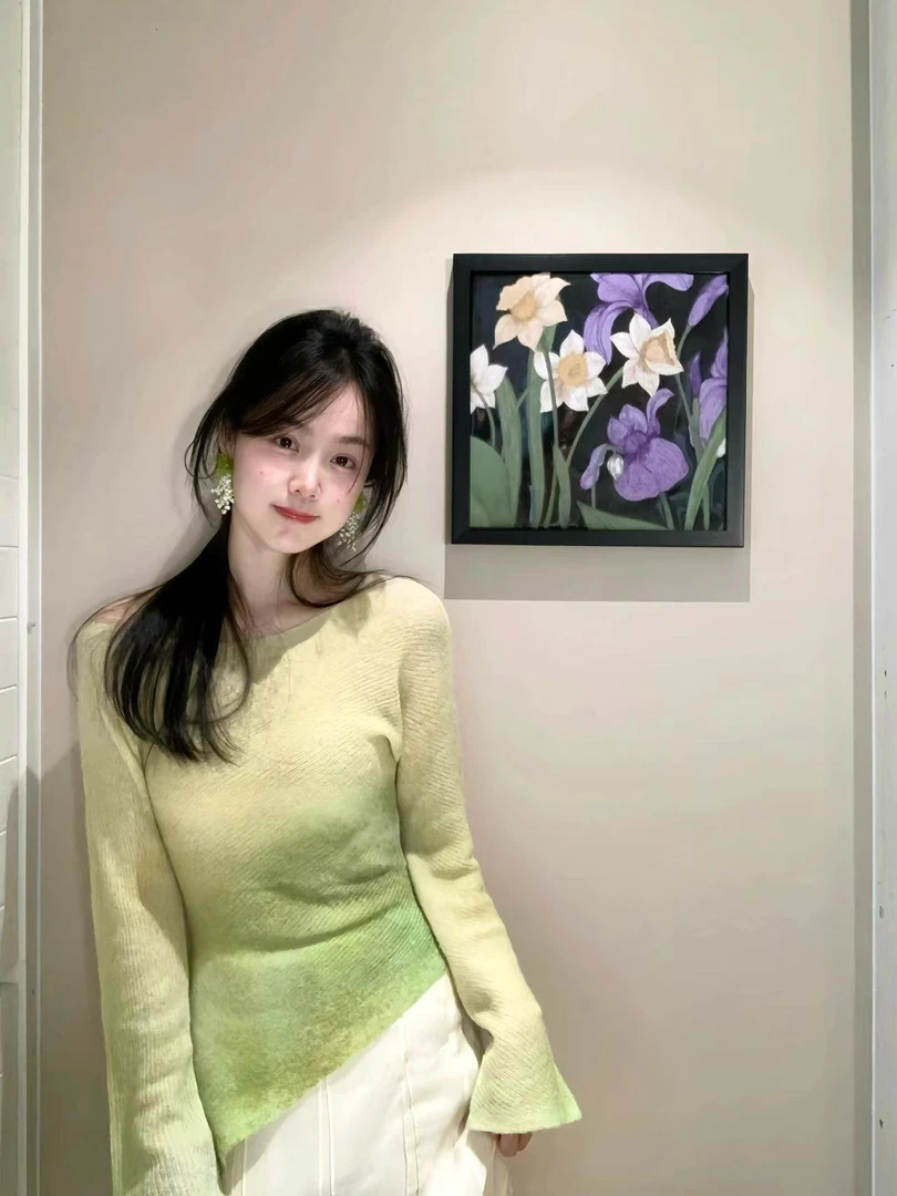 2025早春新款小众渐变色斜摆上衣洋气减龄绝美显瘦半身裙两件套装