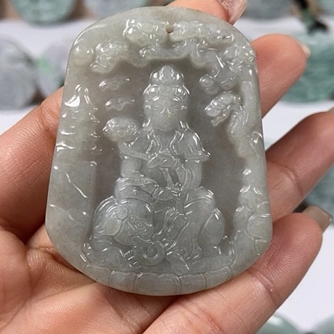 翡翠颈饰未镶嵌普贤菩萨福利洒乌鸡料